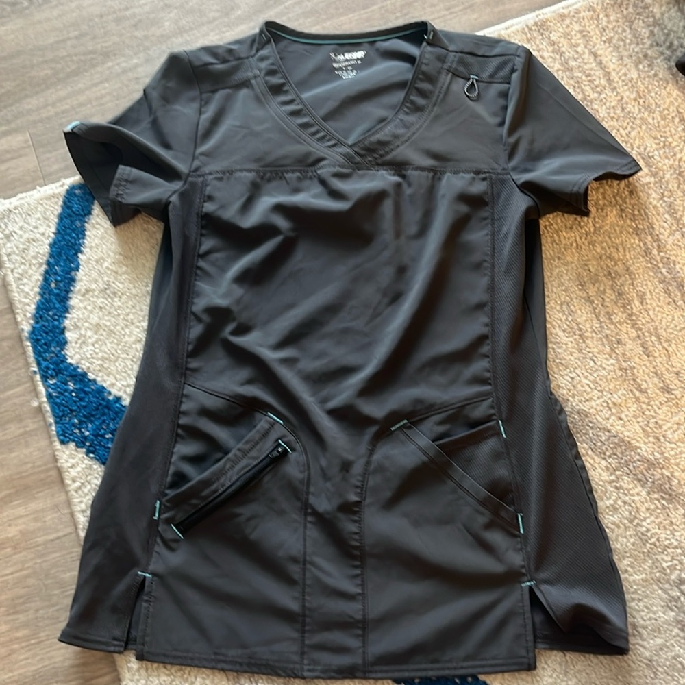 Women’s Scrub Top